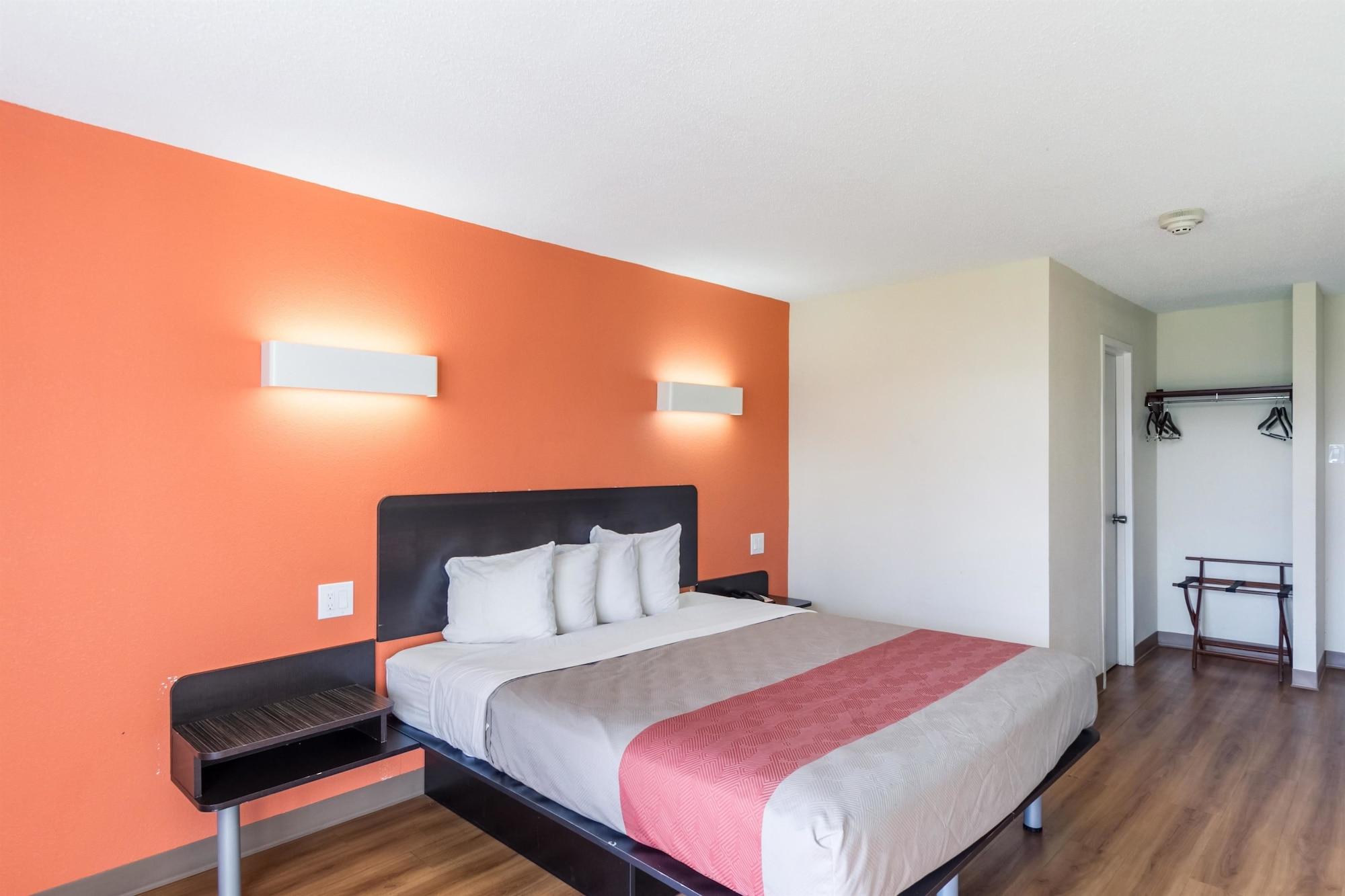 Motel 6 New Brunswick Kültér fotó