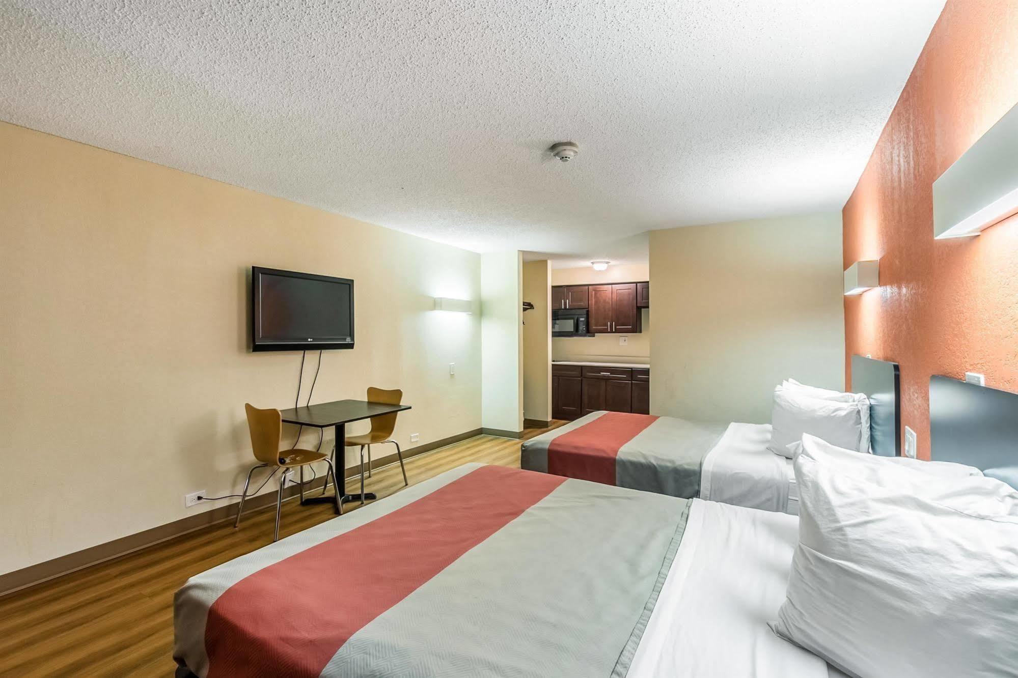 Motel 6 New Brunswick Kültér fotó