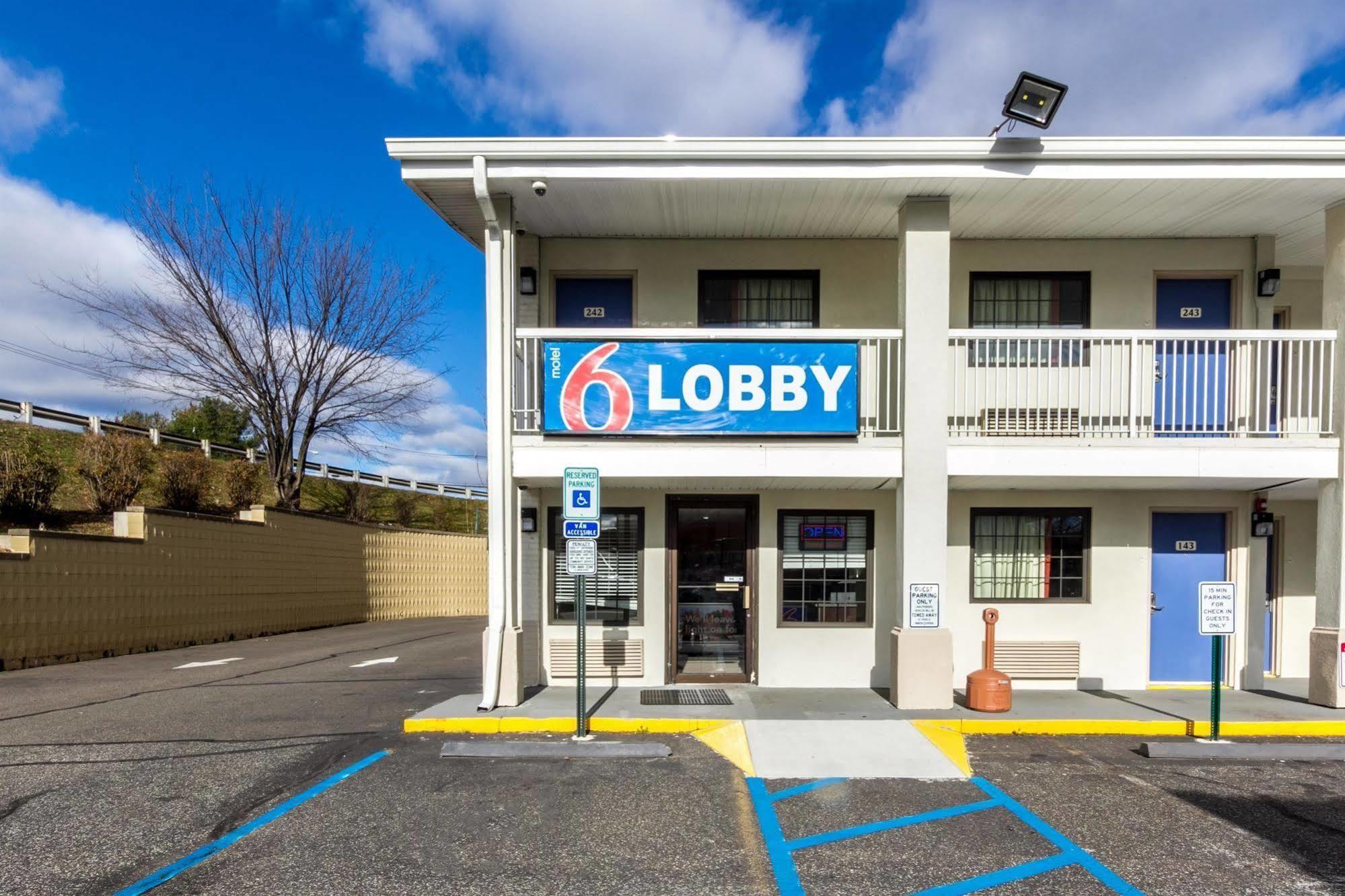 Motel 6 New Brunswick Kültér fotó